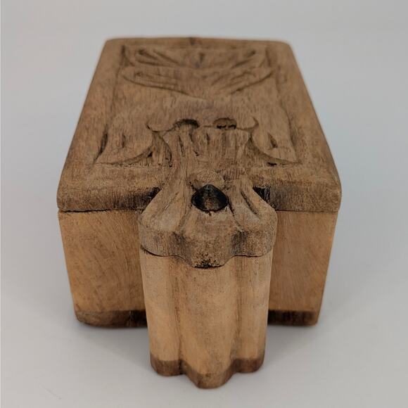 Primitive Carved Wooden Box Lidded Trinket Storage Indian Spice Rustic Stash VTG - Picture 5 of 15